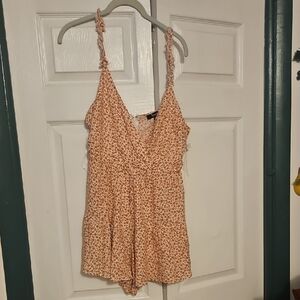 Trixxi Peach Floral ROMPER
